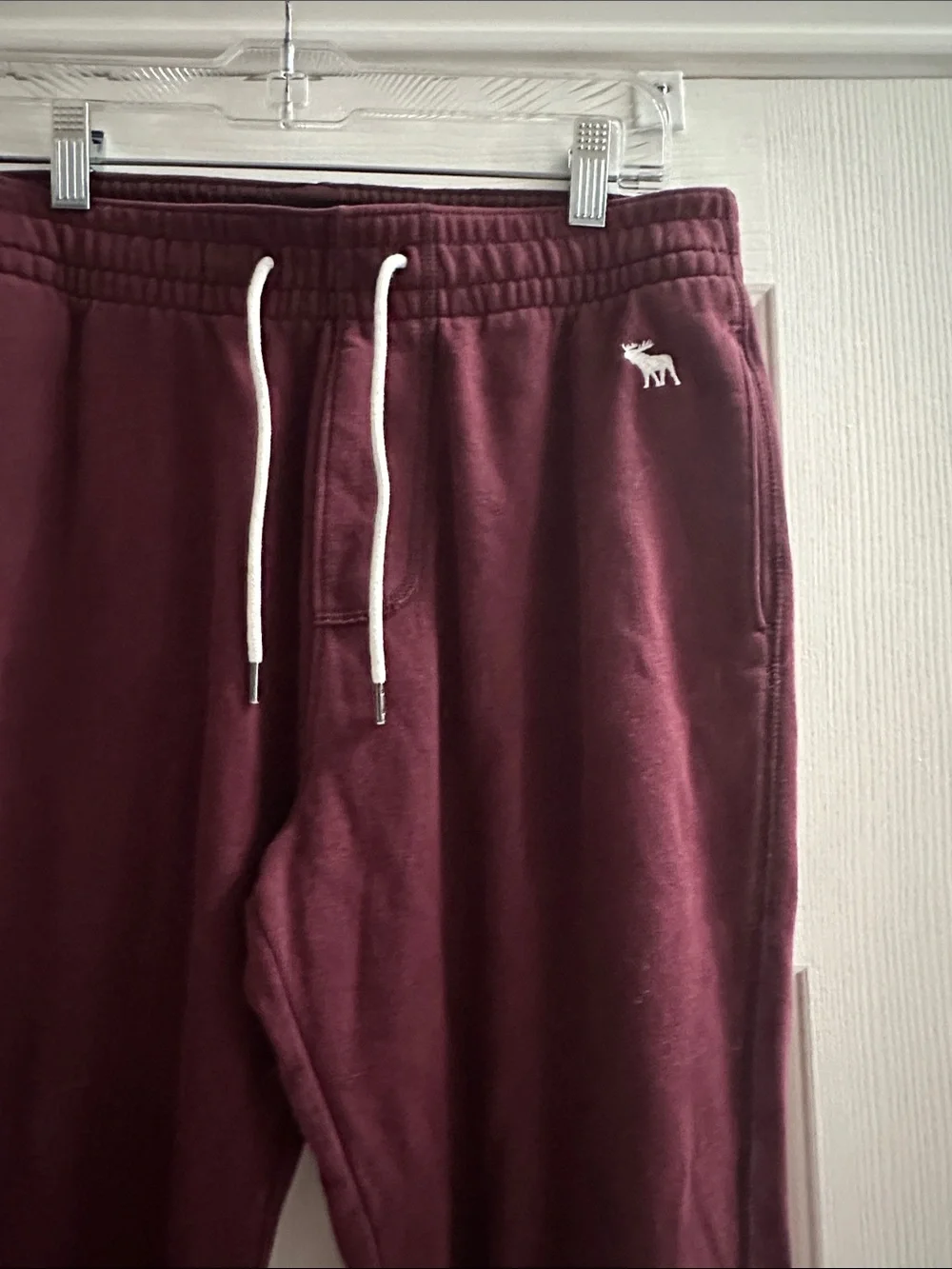 Abercrombie & Fitch Burgundy Soft AF Fleece Jogger Men’s S Moose Logo Comfy